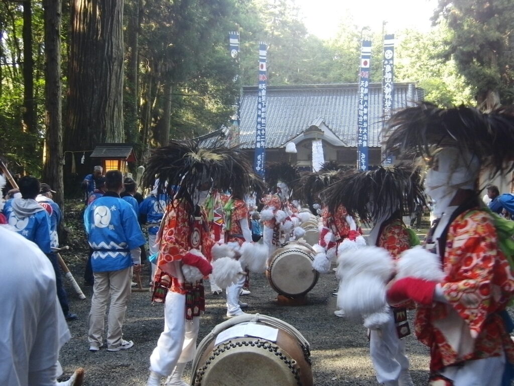 鶴亀山八幡神社 秋季例大祭
